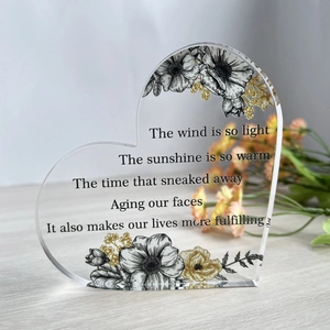 Modern Minimalist Heart Shaped Transparent Acrylic Desktop Ornament With Floral Pattern And Inspirational Quotes Home Decor