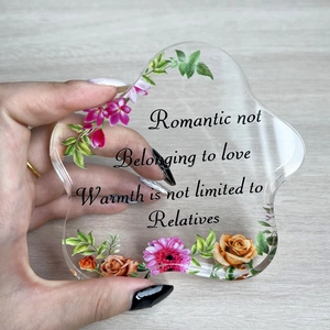 Irregular heart-shaped acrylic desk ornament with floral design and romantic quote
