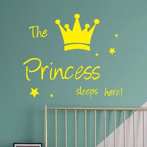 Sticker mural couronne de princesse jaune avec étoiles pour déco chambre fille