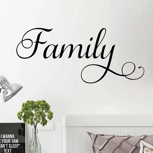 Sticker mural FAMILY noir minimaliste pour décoration moderne de chambre et salon élégant