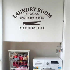 Vinilo decorativo negro para lavandería con texto Wash Dry Fold Repeat para pared