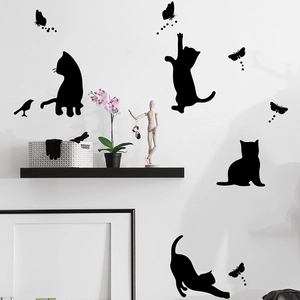 Adesivi murali con silhouette di gatti neri e farfalle per decorazioni casa moderne