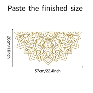 Vue détaillée du sticker mural mandala avec dimensions finies de 57cm par 28cm