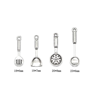 Mini pendentifs ustensiles de cuisine en alliage argenté pour bijoux et colliers