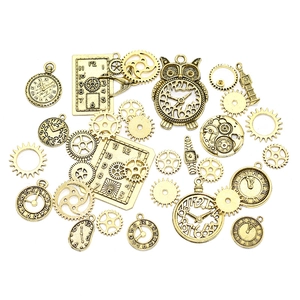 Vintage steampunk tandwielen en wijzerplaat hangers set voor DIY sieraden maken