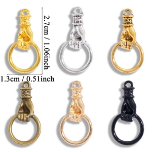 Retro alloy hand-holding ring pendants in six metallic colors for DIY jewelry making