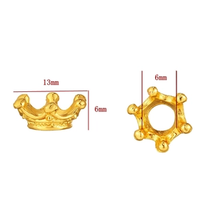 Ciondolo a corona retrò in lega per collane finitura dorata, misura 13x6mm
