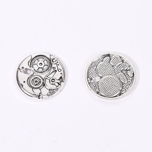 25mm Vintage Steampunk Zahnrad Anhänger in Altsilber mit doppelseitigen Details