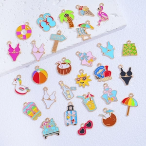 Zomerse emaille hangers van legering met flamingo's, palmbomen en bikini-bedels