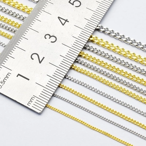 Chaînes de bijoux DIY en acier inoxydable 304 poli en or et argent de tailles variées