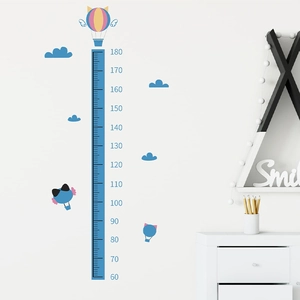 Sticker Mural Tableau de Croissance Montgolfière Nuage Dessin Animé pour Chambre d'Enfant PVC Décalcomanie de Mesure Maison