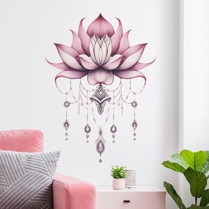 Adesivo murale loto rosa con accenti di gioielli in cristallo per l'arredo del soggiorno