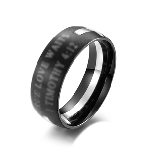 Anello nero opaco con croce e incisione True Love Waits in acciaio inossidabile lucido