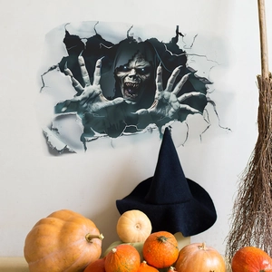 Dettaglio adesivo murale 3D Halloween con demone che rompe attraverso una parete bianca