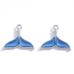 Par de colgantes de cola de ballena en esmalte azul con marco de metal plateado para joyas