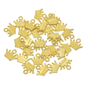 Pendentifs couronne dorés en alliage avec gravure princess pour bijoux DIY et artisanat