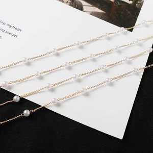 Catena dorata con perle a distanza di 2 cm per creazioni di gioielli e accessori fai da te