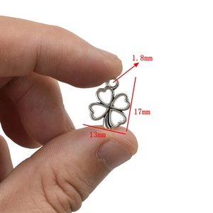 Handheld vintage silver lucky four-leaf clover alloy pendant for DIY jewelry, 13x17mm size