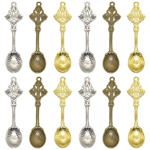 Ciondoli a Cucchiaio in Lega di Zinco Vintage Pendenti con Fiori a Rilievo per Fai da Te Collana Portachiavi Argento Antico Bronzo Oro Gioielli