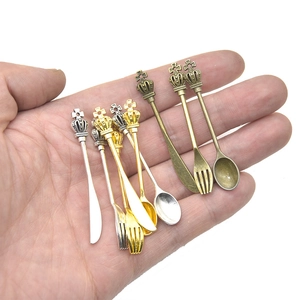 Retro alloy cutlery charms in gold, silver, and bronze for DIY jewelry making projects