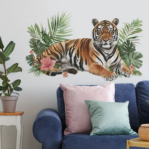 Sticker mural tigre réaliste avec plantes tropicales et hibiscus pour décor maison