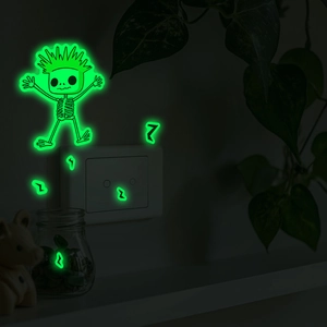 Autocollant phosphorescent squelette pour interrupteur avec éclairs fluorescents verts muraux