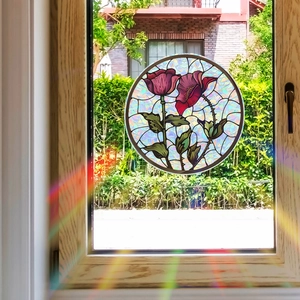 Sticker de fenêtre en vitrail avec pavots rouges et effet arc-en-ciel décoratif