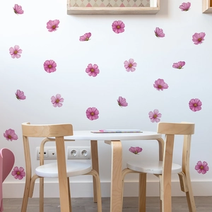 Stickers muraux fleurs cosmos rose pastel pour décoration de salon au style minimaliste