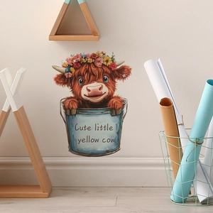 Sticker mural vache mignonne avec couronne de fleurs dans un seau en métal bleu