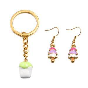 Bunte sommerliche Eis- und Sternanhänger mit goldenem Edelstahl-Finish für Schmuck
