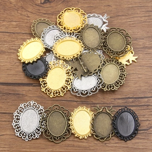 Vintage Oval Zinklegierung Brosche Basis Cabochon Einstellung DIY Schmuckzubehör Hohl Blumenmuster Anhänger Befunde