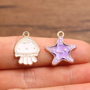 DIY sea animal alloy pendants with starfish and jellyfish charms in gold finish