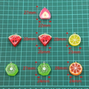 Pendentifs en résine fruits assortis pour DIY avec fraise, pastèque et citron pour bijoux