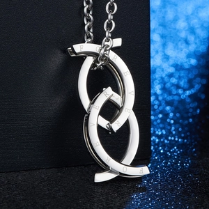 Foldable stainless steel necklace with interlocking rings and Forever engraving