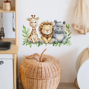 Stickers muraux animaux cartoon : girafe, lion et hippopotame avec feuilles à l'aquarelle