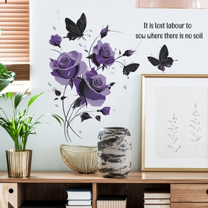 Adesivi murali eleganti con rose viola e farfalle per la decorazione del soggiorno