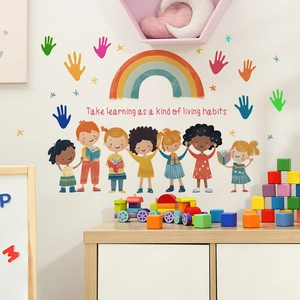 Sticker mural éducatif avec arc-en-ciel, empreintes de mains et enfants pour salle de jeux