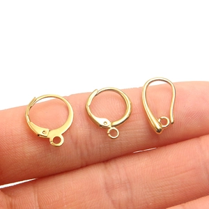 Vergoldete Ohrhaken aus Edelstahl und Zubehör für DIY-Schmuckherstellung