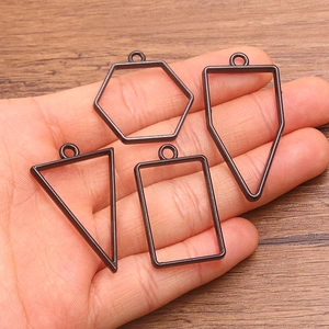 Lot de quatre cadres géométriques en alliage noir pour bijoux DIY et artisanat en résine