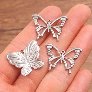 Colgantes de mariposa de acero inoxidable pulido para creación de joyas y bricolaje
