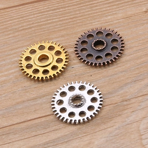 Retro steampunk style alloy gear pendants in gold, bronze and silver finish
