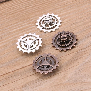 Set of 4 vintage 22mm steampunk alloy gear charms in silver and bronze finish