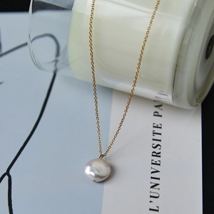 Barokke zoetwaterparelketting met 18K vergulde titanium stalen ketting voor dames