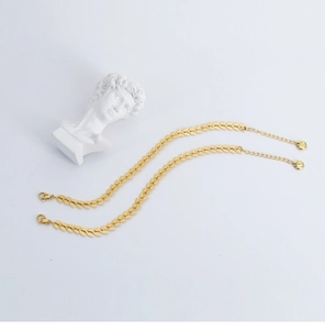 Detail von 18K Gold Weizenblatt-Armband mit Karabinerverschluss und Herzanhänger