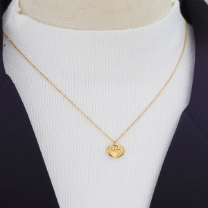 Golden Ruyi lock necklace with auspicious cloud engraving on fine O-chain for women