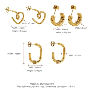Detailmaße der 18k vergoldeten Edelstahl-Ohrringe in Herz- und C-Form Design