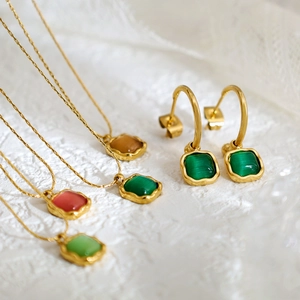 Set di Gioielli in Acciaio Inossidabile Pietra Occhio di Gatto Collana con Pendente Quadrato Orecchini Gioielli Vintage per Donna
