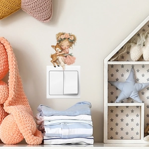 Autocollant mural fille et cerf pour décoration d'interrupteur chambre d'enfant