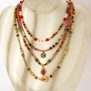 Collier multicouche de style bohème en acier inoxydable et pierres naturelles