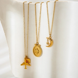 Collar Con Colgante De Acero Inoxidable Chapado En Oro De 18K Para Mujer Estrella Luna Avión Corazón Sobre Accesorios De Joyería De Moda